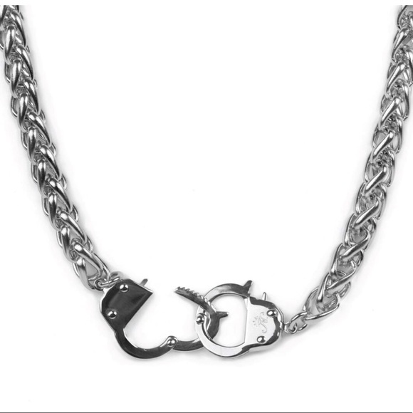 NOGU Silver Chain Cuff Necklace - Picture 3 of 8